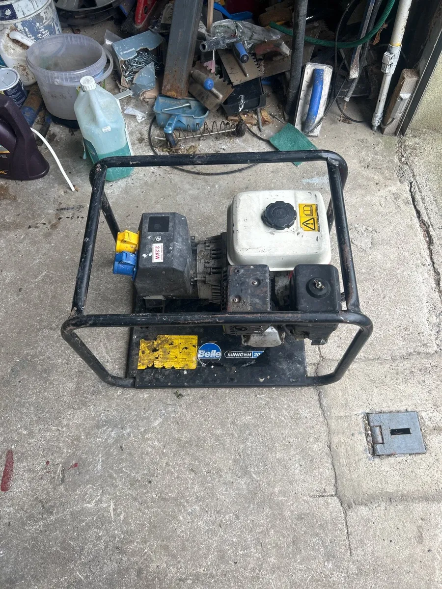 Honda generator - Image 1