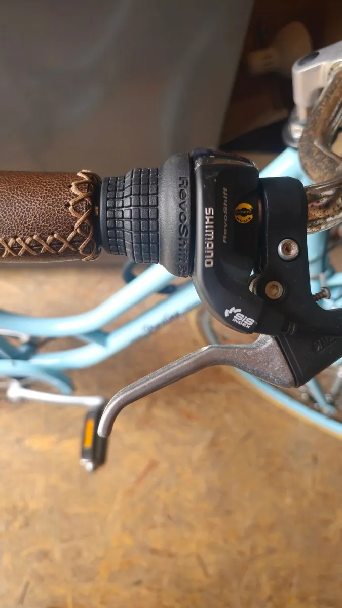Ladies bike - Image 2