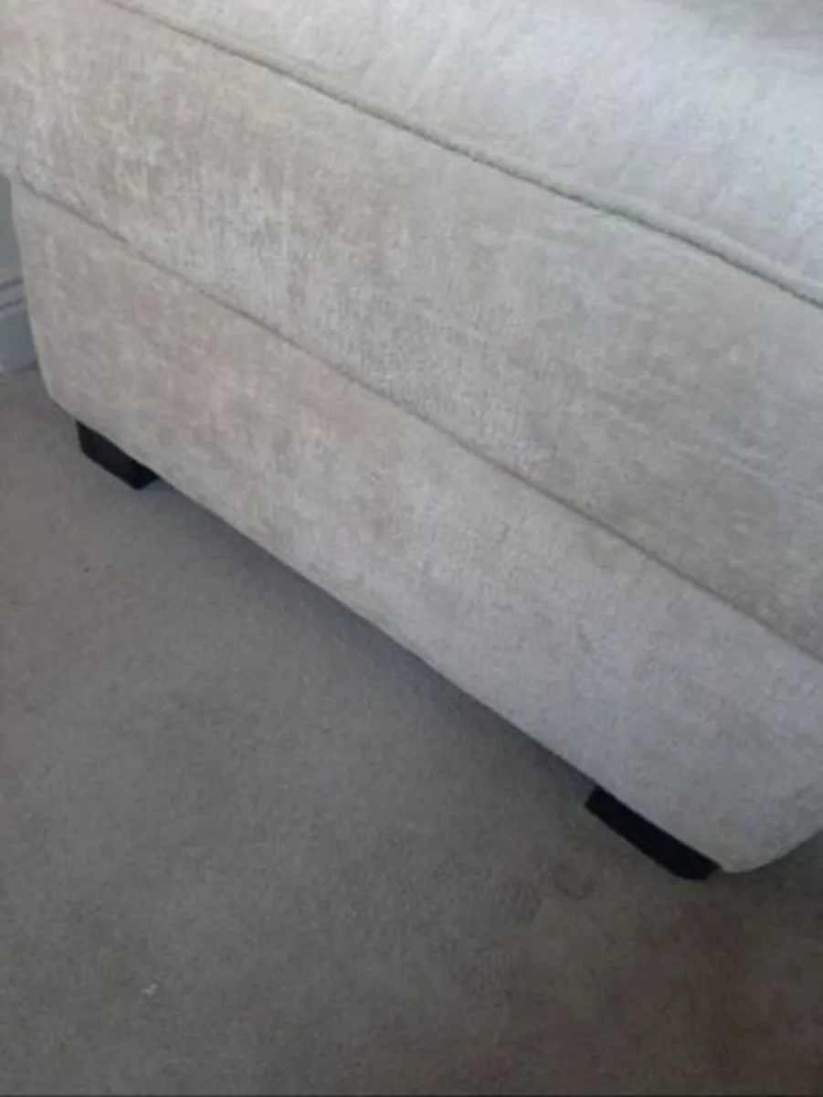 Cream fabric upholstered footstool with storage - Image 4