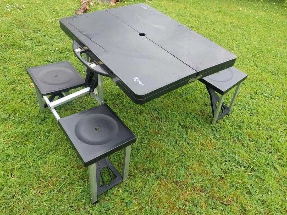 Kampa folding camping picnic table with integrated stools - Image 2