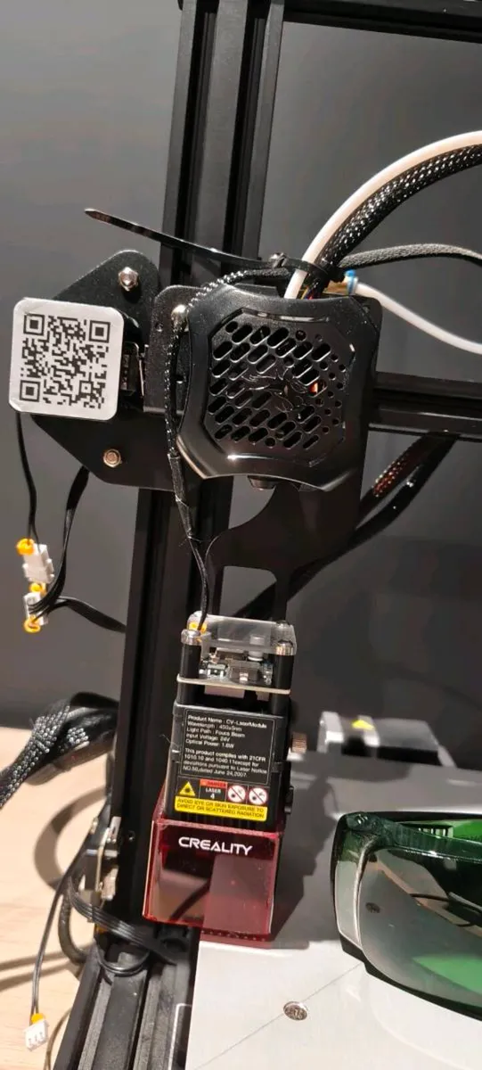 Creality Ender 3 v2 + Lazer engraver kit - Image 4