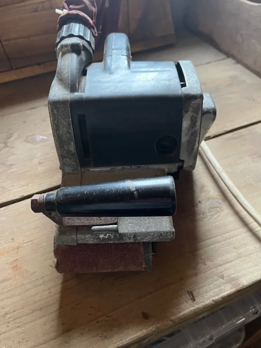 Elu belt sander for sale - Image 4