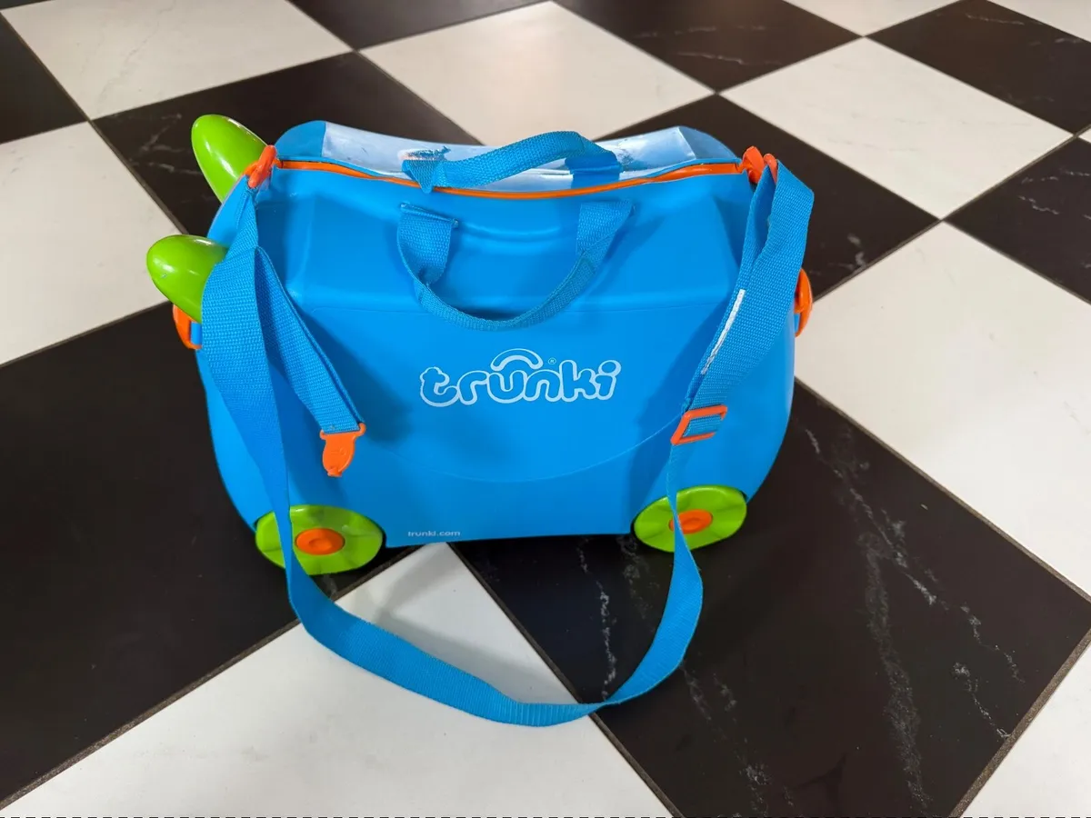 Trunki ride on children’s suitcase - Image 3