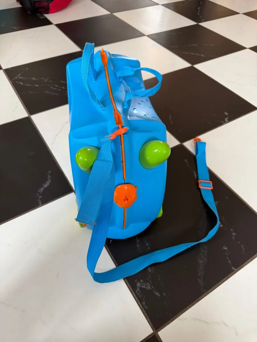 Trunki ride on children’s suitcase - Image 4