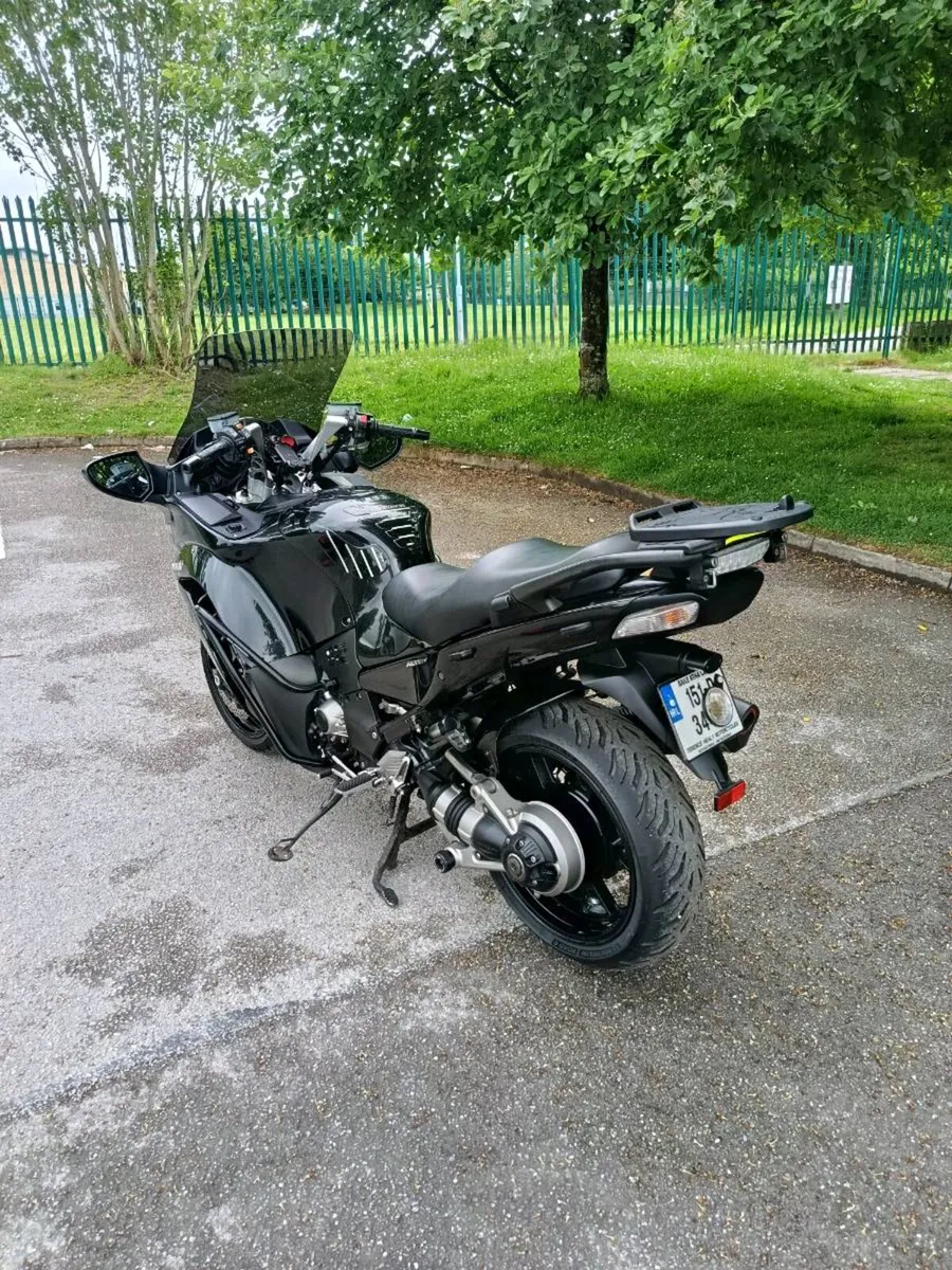 Kawasaki Gtr 1400 - Image 1