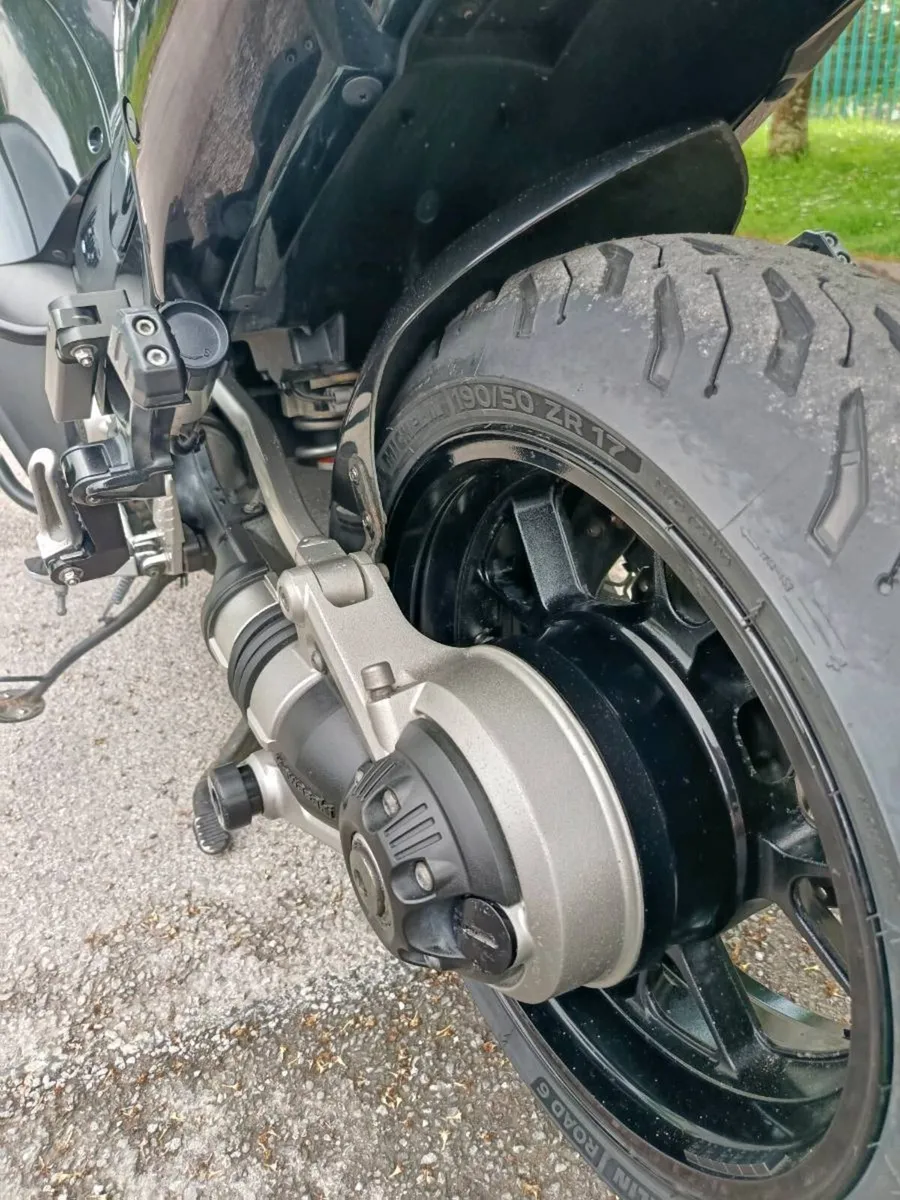 Kawasaki Gtr 1400 - Image 2