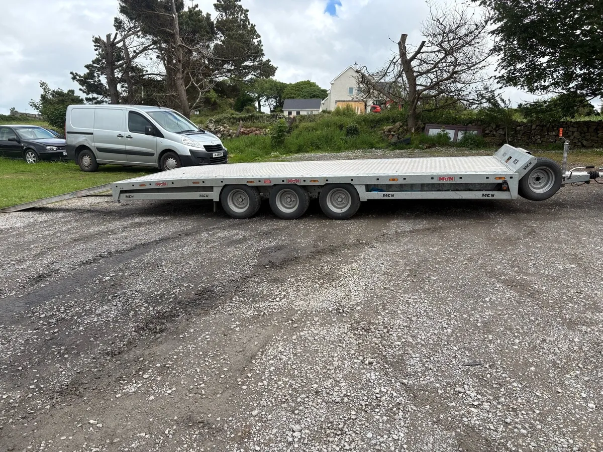 18 ft trailer from cork Donegal tomorrow can diver - Image 1