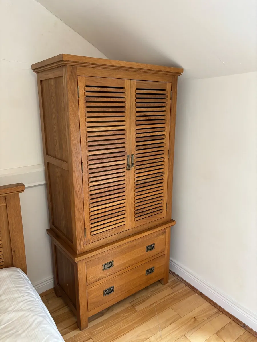 Wooden Wardrobe with Drawers - Image 3