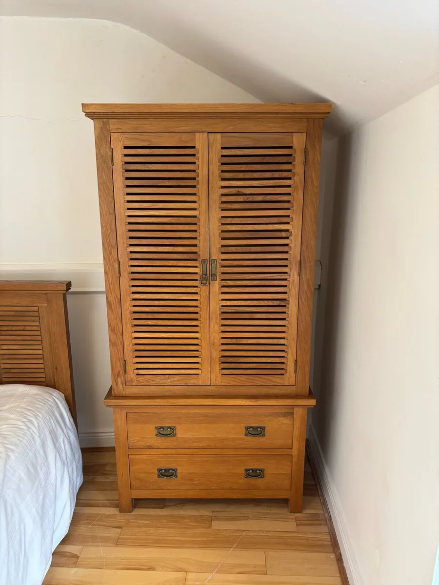Wooden Wardrobe with Drawers - Image 1