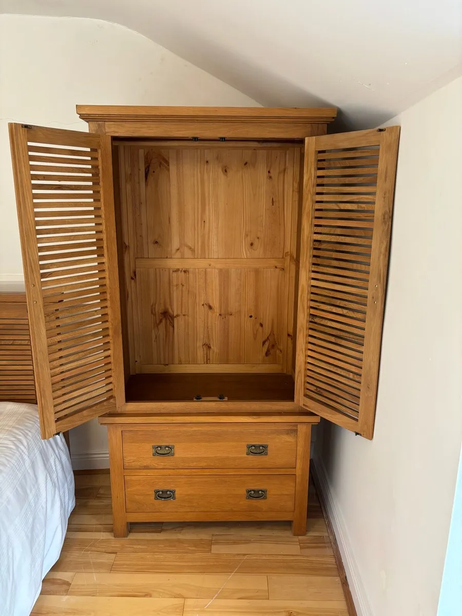 Wooden Wardrobe with Drawers - Image 2