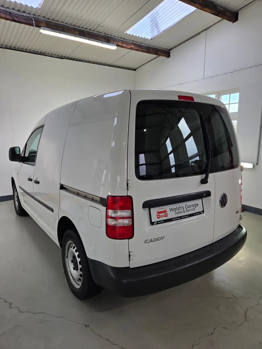 Volkswagen Caddy  1.6TDI 75HP No Vat 2016 - Image 2