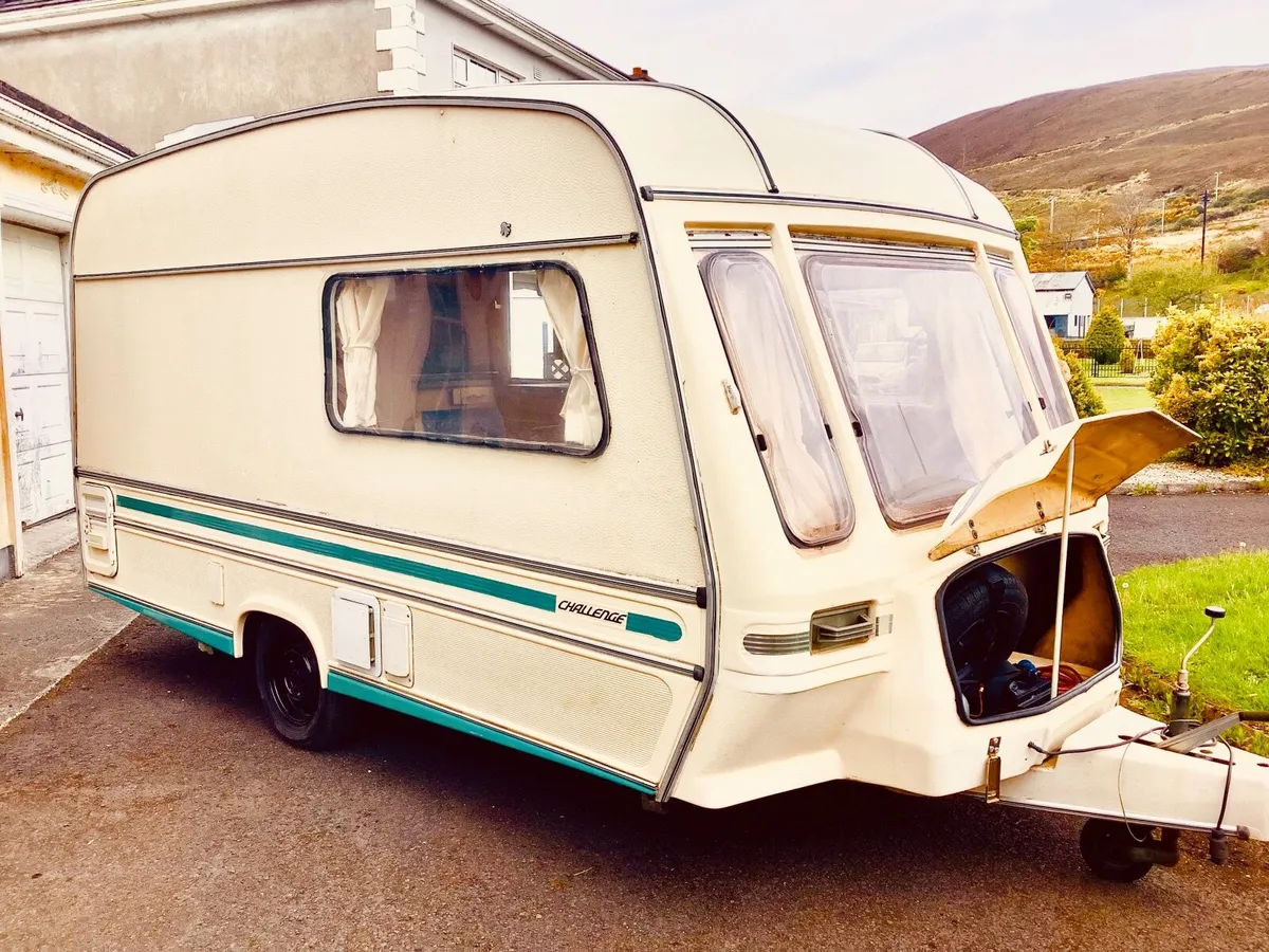 CARAVAN lightweight 13 ft tourer - Image 2