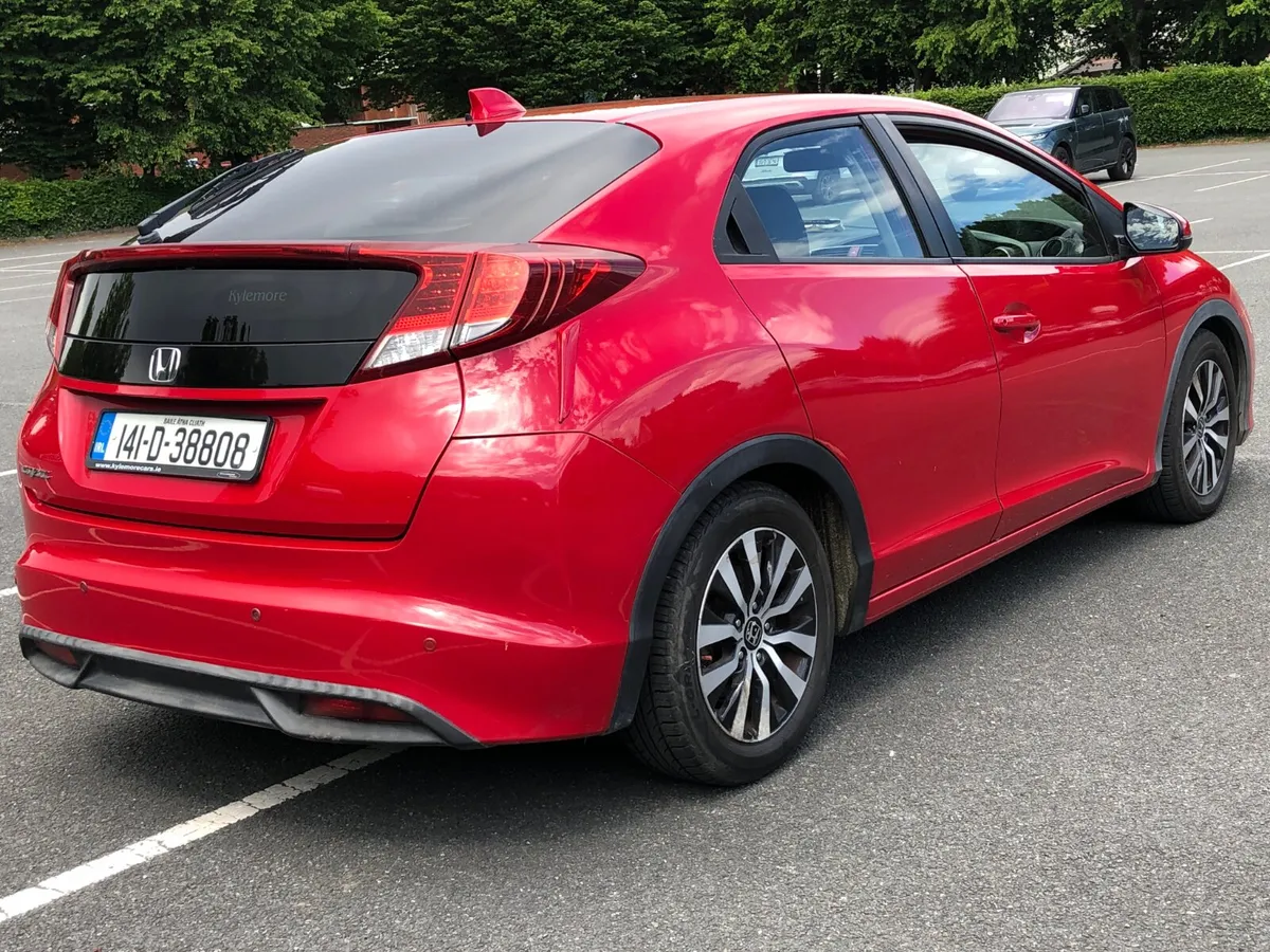 Honda Civic 1.6 I-DTEC SPORT TRIM, LIGHT DAMAGE - Image 4