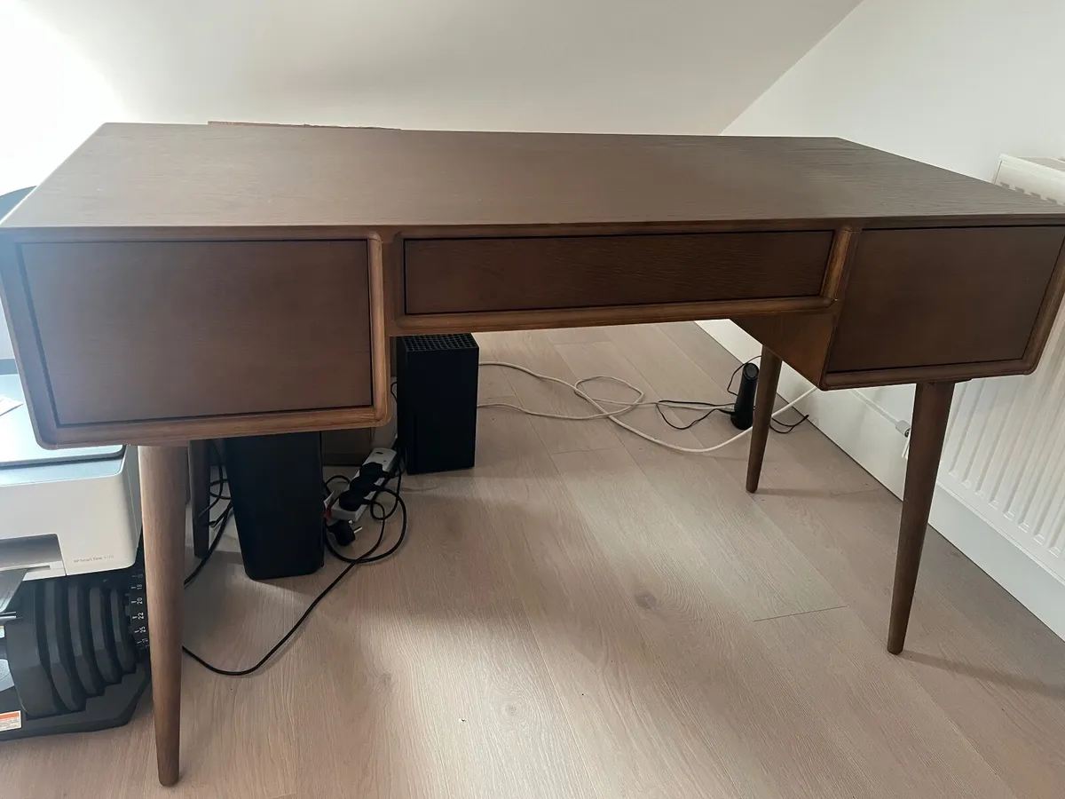 MADE Glenn office Desk, Dark Oak – Quick Sale €150 - Image 3
