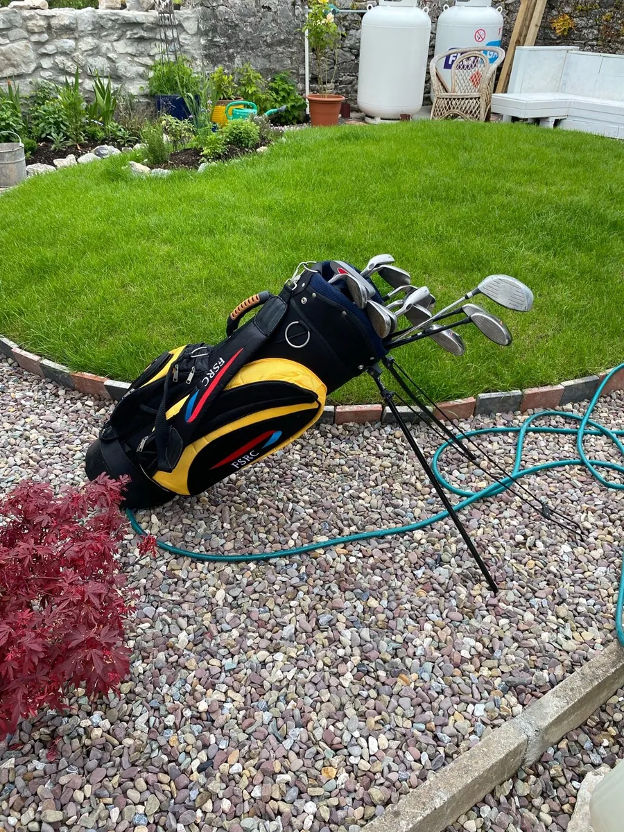 Golf Set - Image 1