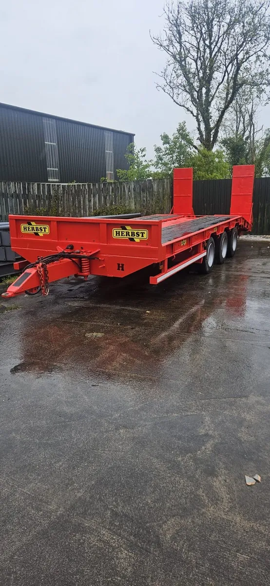 Herbst Tri-axle Lowloader - Image 3