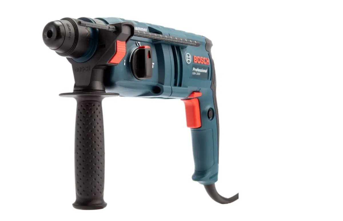 Bosch GBH 2000 SDS Plus Rotary Hammer (240v) - Image 2