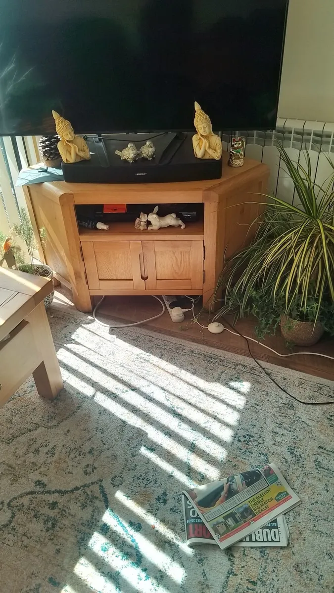 Corner tv stand - Image 2