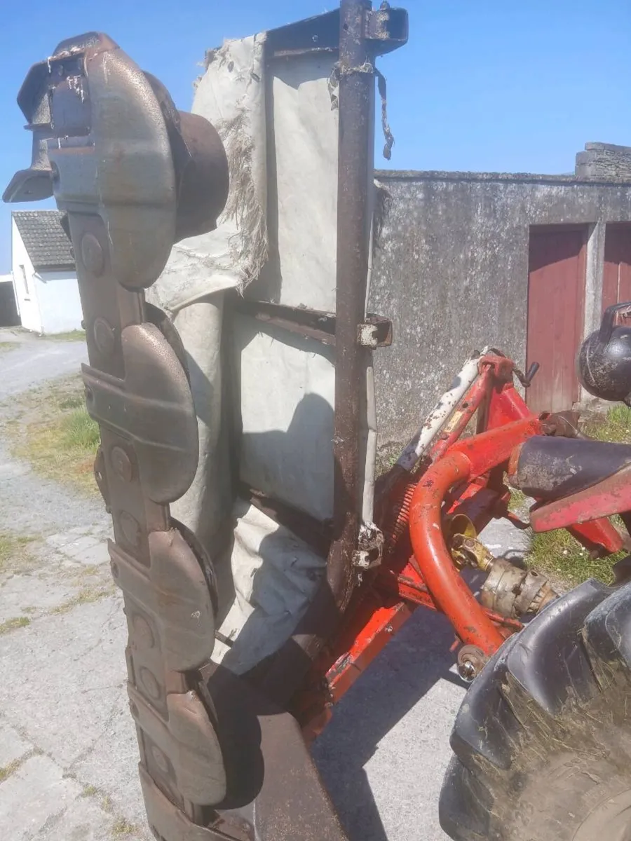 Kuhn 5ft 6 mower - Image 4