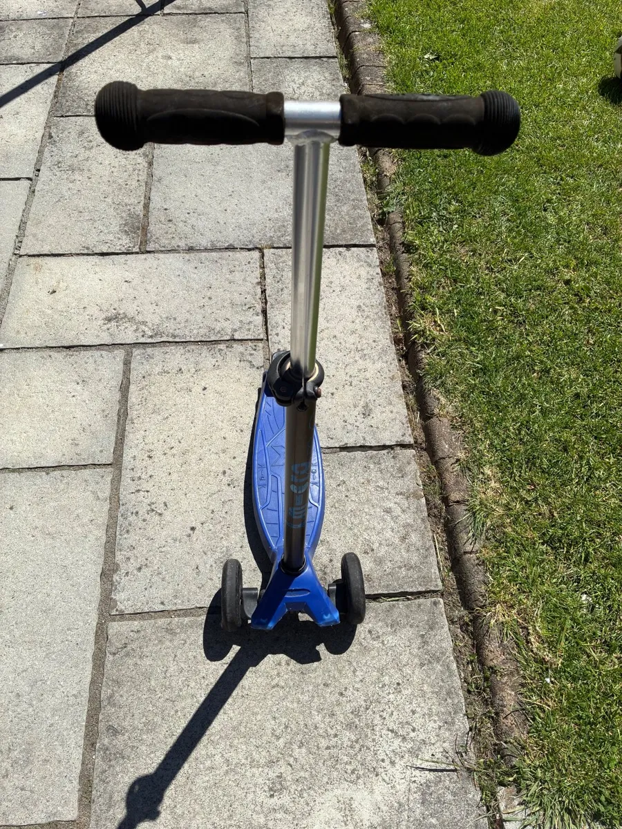 Micro Scooter - Image 1