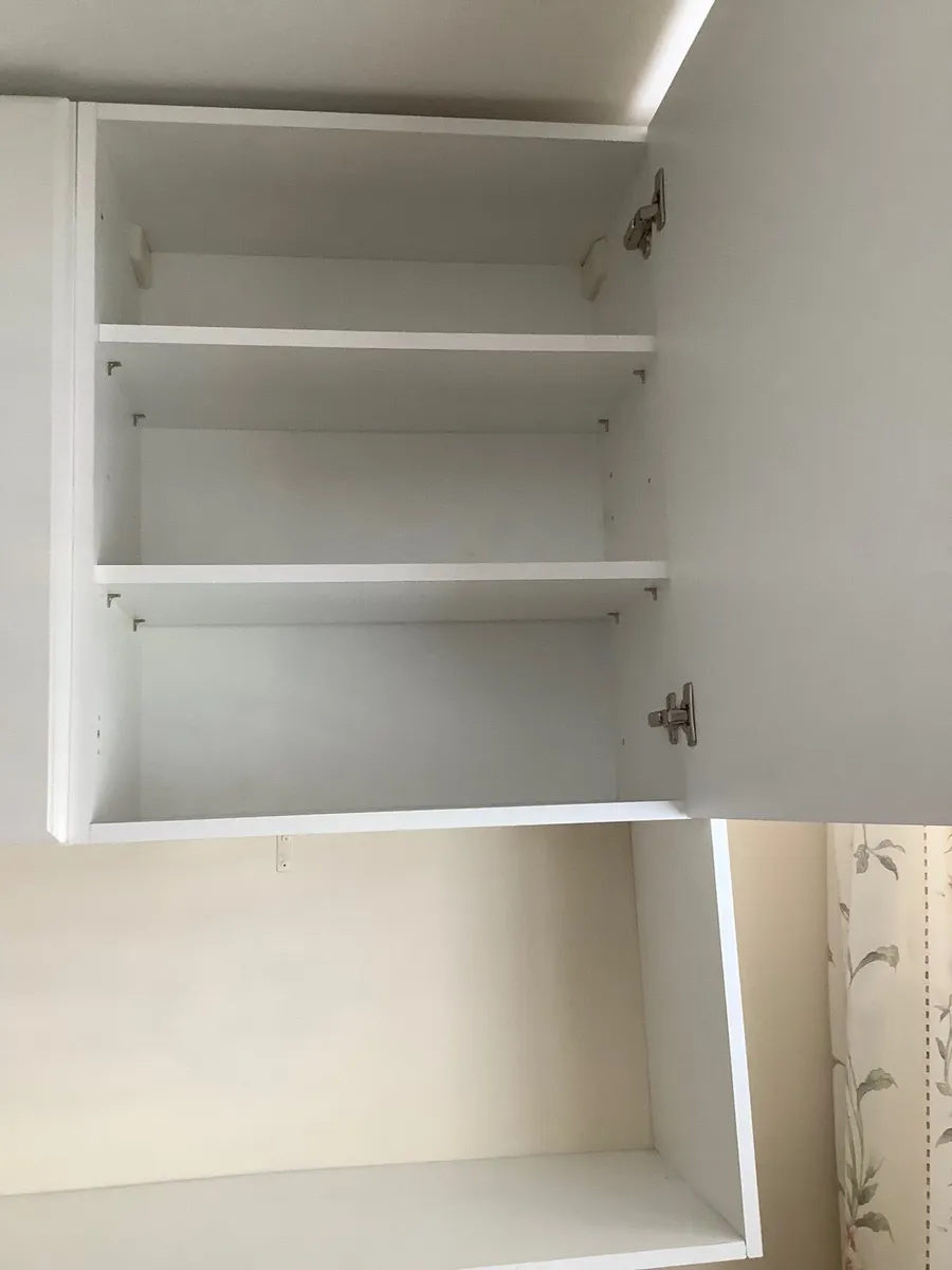 FREE White MDF presses & shelves - Image 2