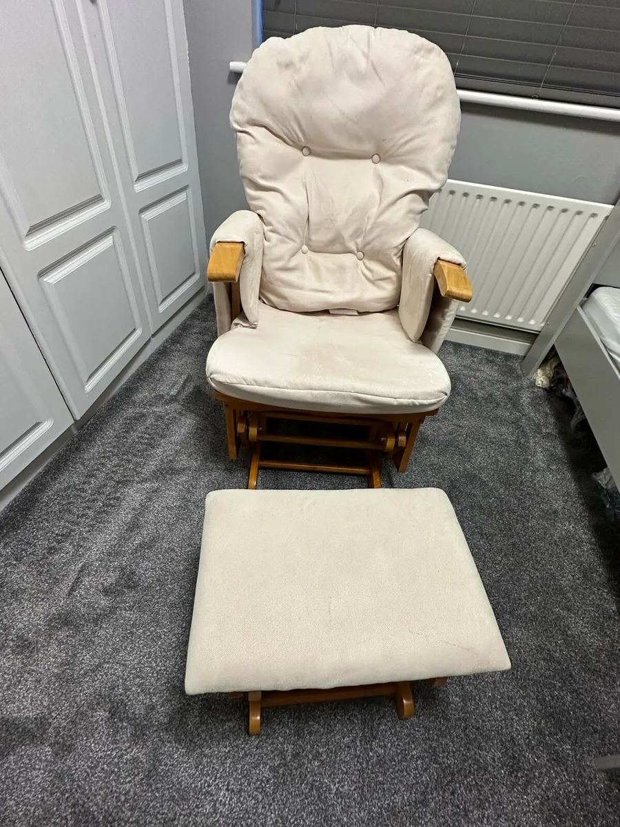 Rocking Chair - Image 2