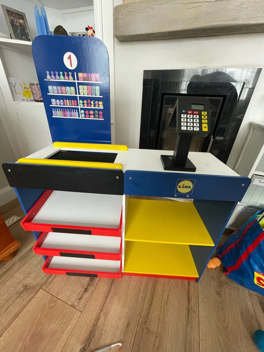 Lidl toy shop