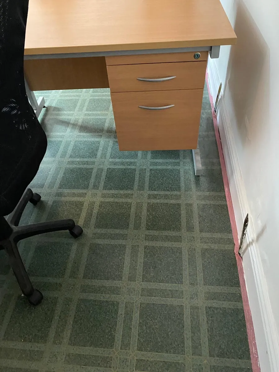 Large Corner Desk - Image 2