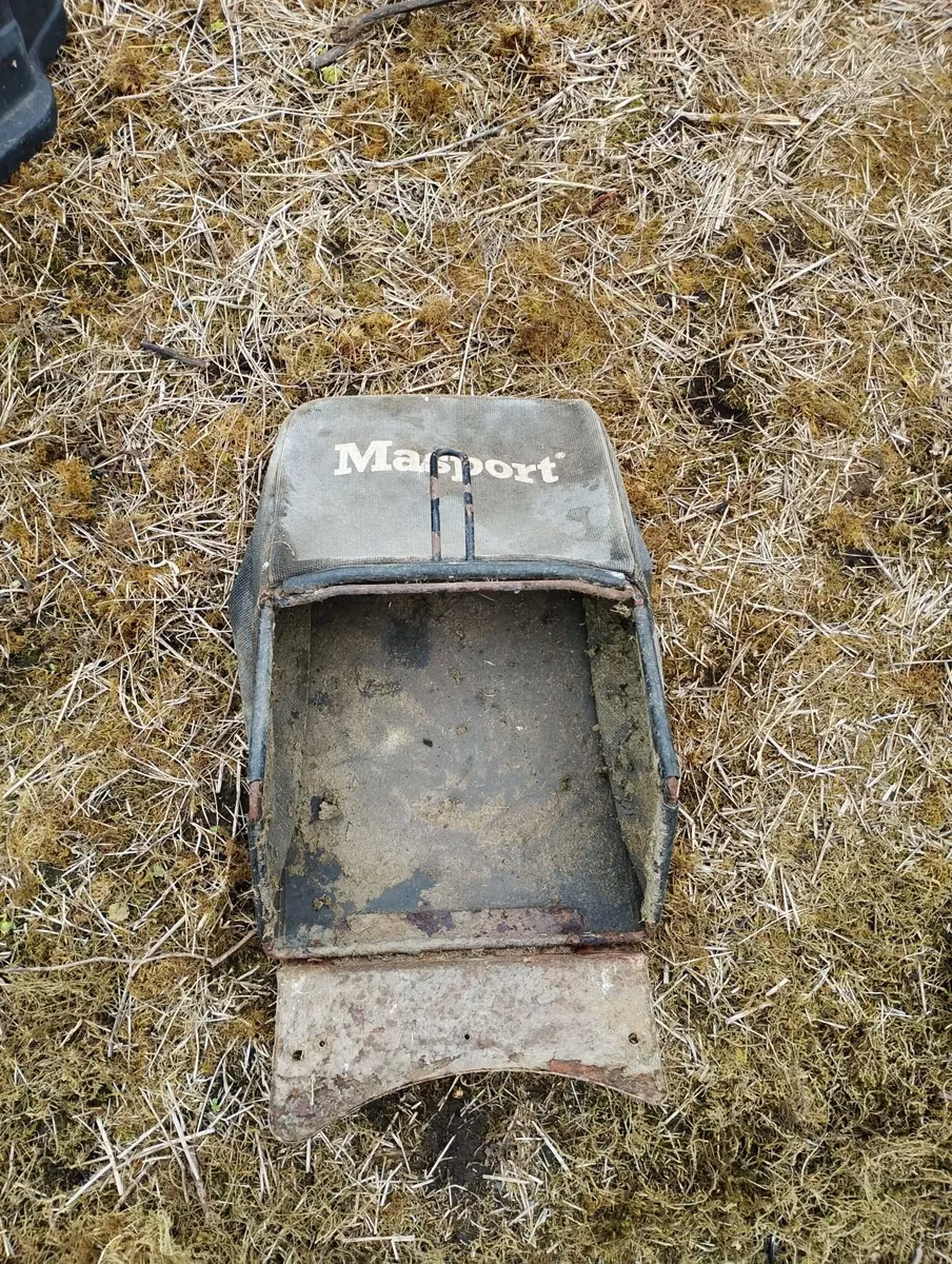Lawnmower  grass baskets - Image 2