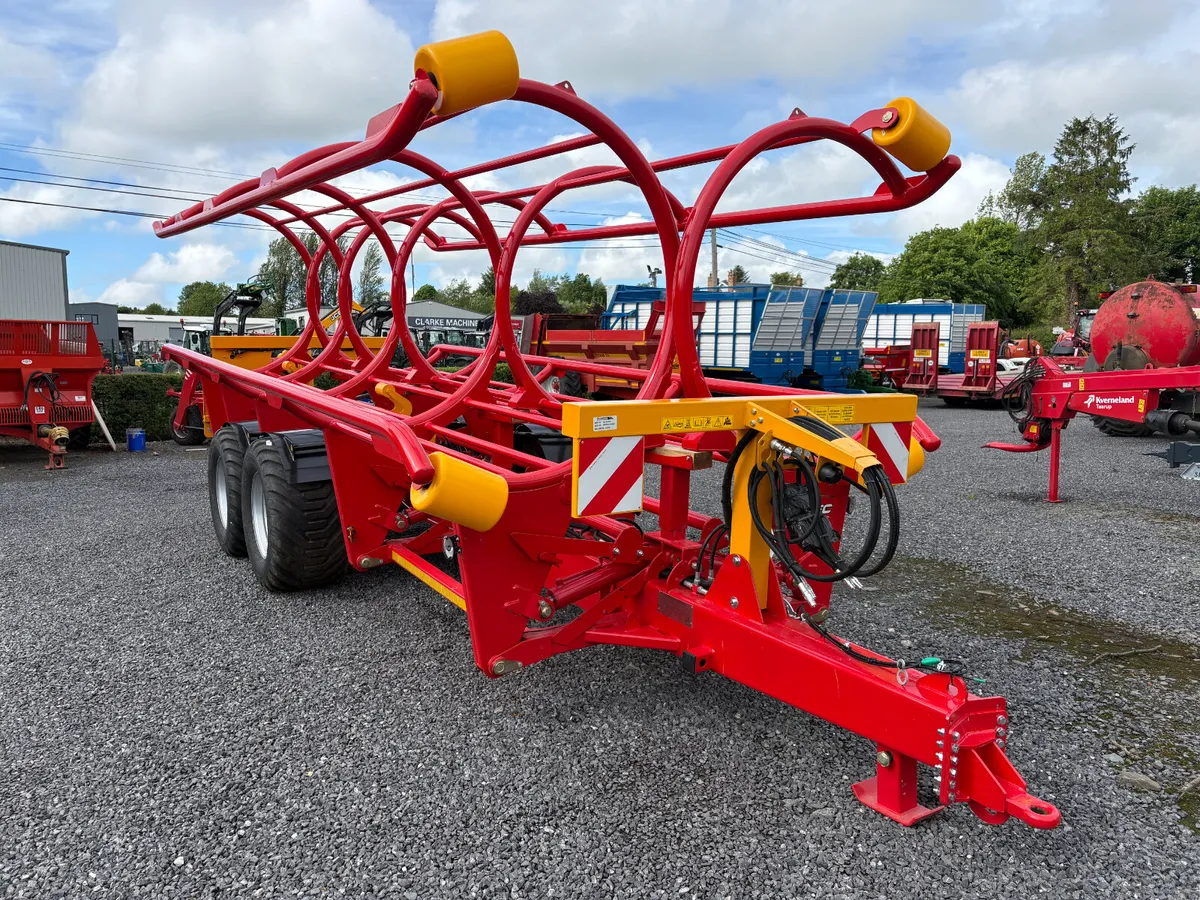 🚜 NEW KELTEC 10 BALE CHASER - Image 2