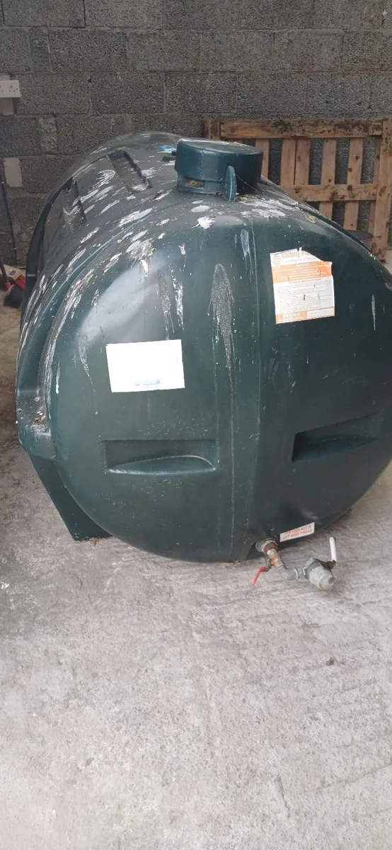 Oil Tank free to take away - Image 2