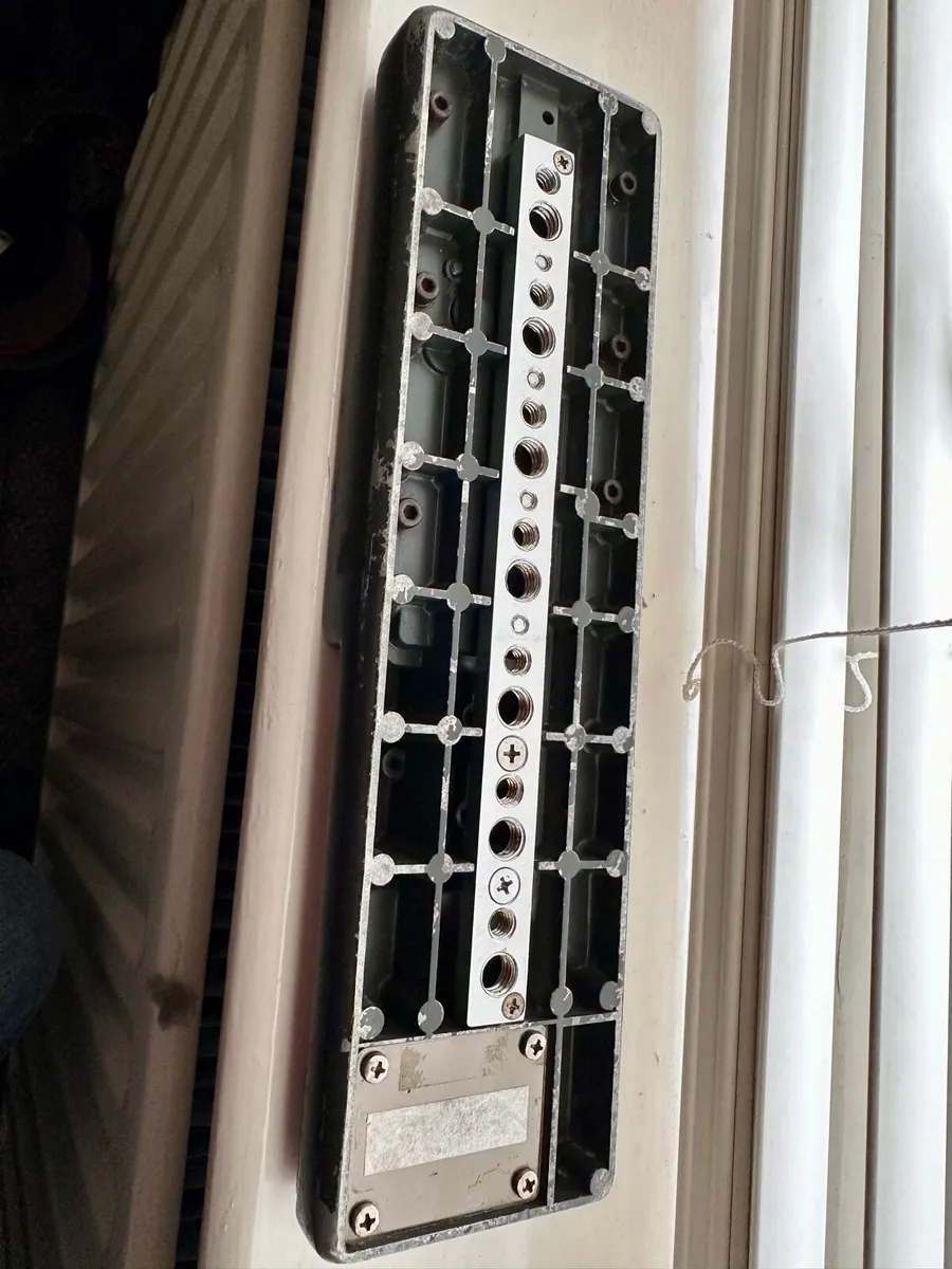 Quick release camera base plate - Image 3