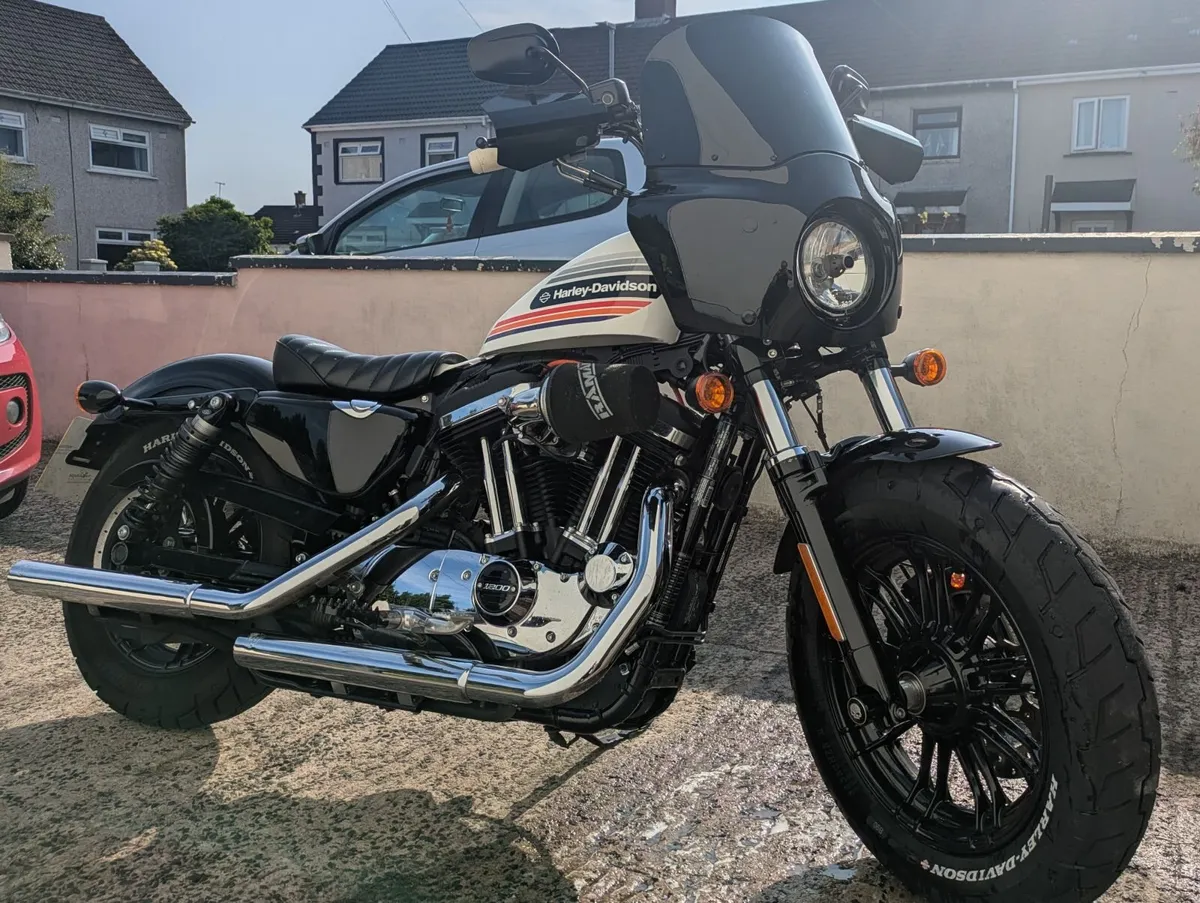 HARLEY DAVIDSON XL 2018 - Image 2