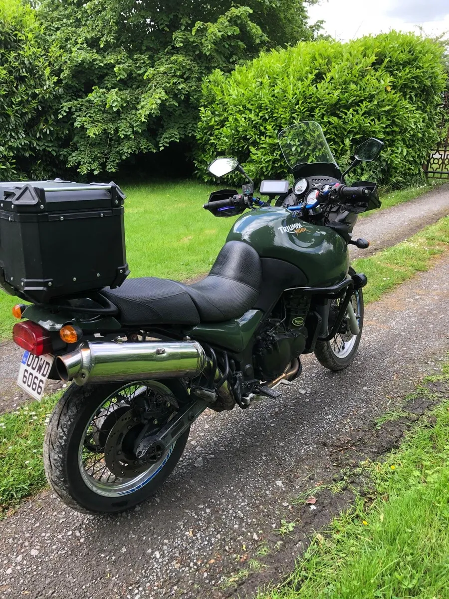 Triumph Tiger 900i - Image 4
