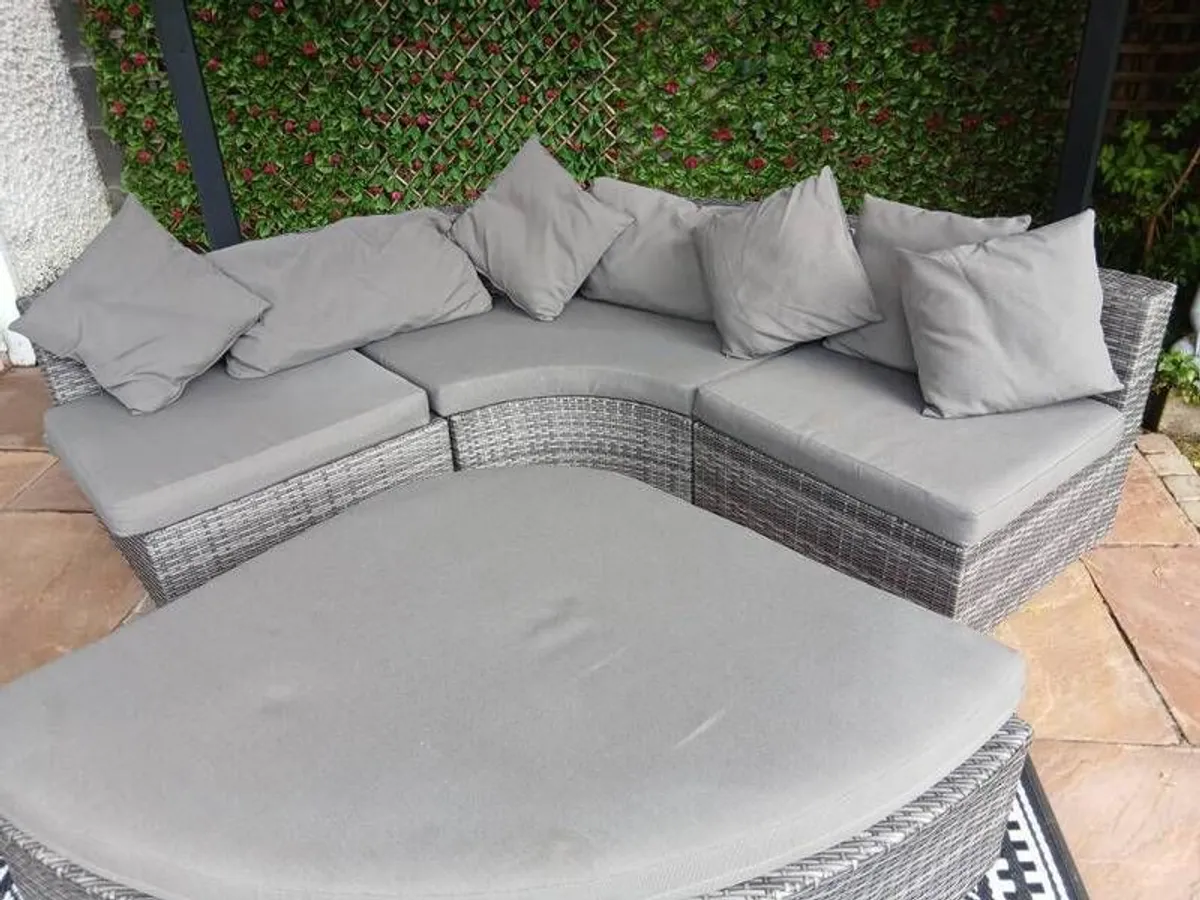 Garden patio furniture - Image 2