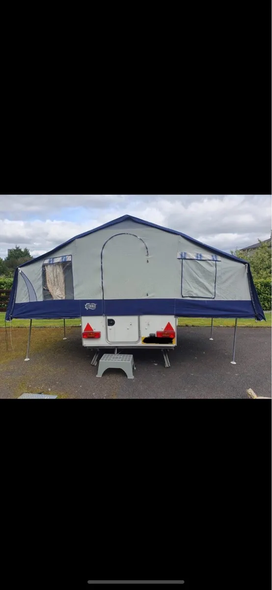Folding camper - Image 3