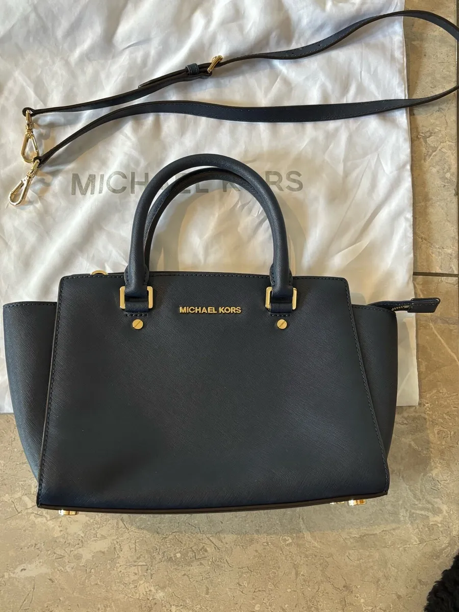 Michael Kors 30S3GLMS7L Selma Clalfskin Tote - Image 1