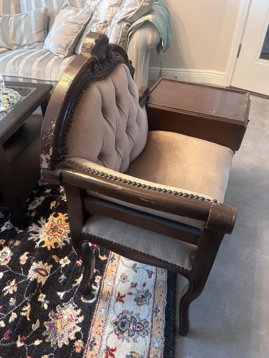 PHONE SEAT - Image 3
