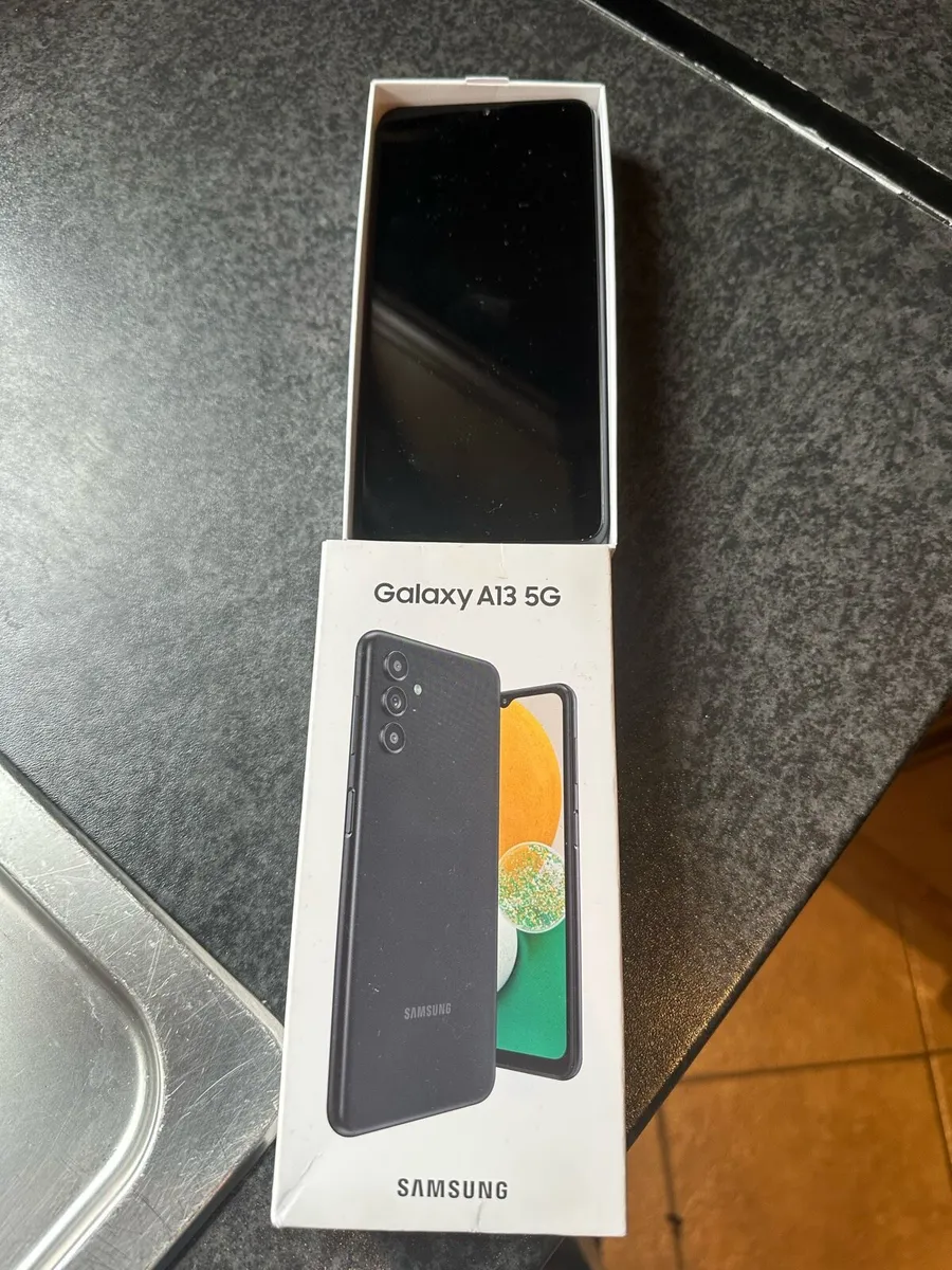 Samsung Galaxy A13 5G 64GB Phone NEW !! - Image 2