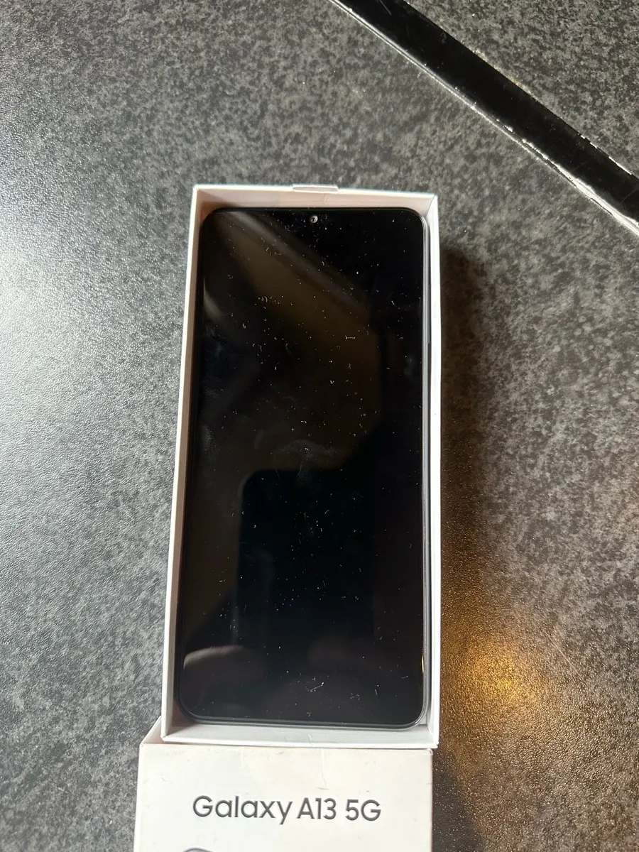 Samsung Galaxy A13 5G 64GB Phone NEW !! - Image 4