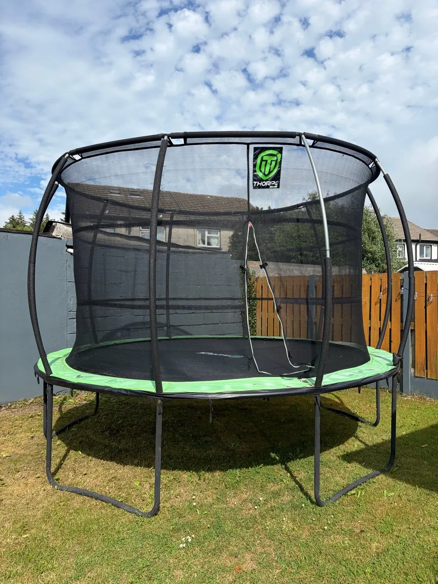 Trampoline