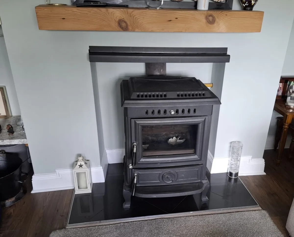 Stove - Image 1