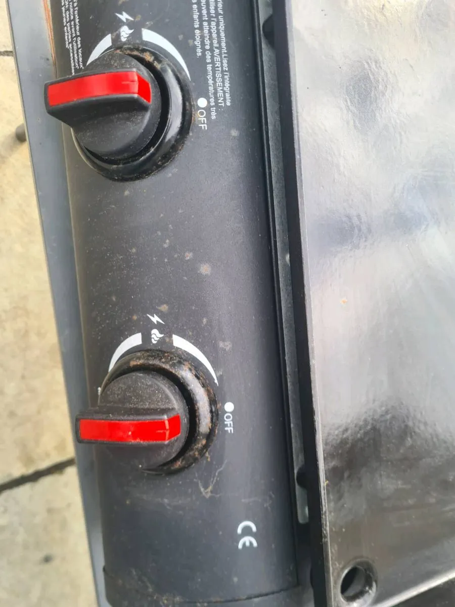 Outdoor gas grill unused - Image 3