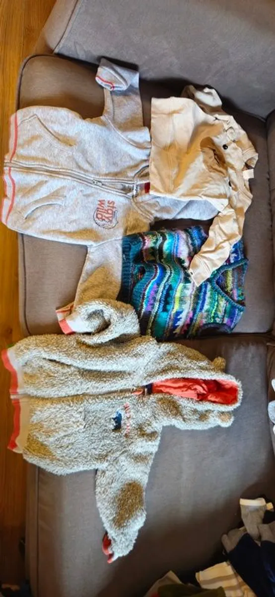 Selling a bundle of 20 - Image 1