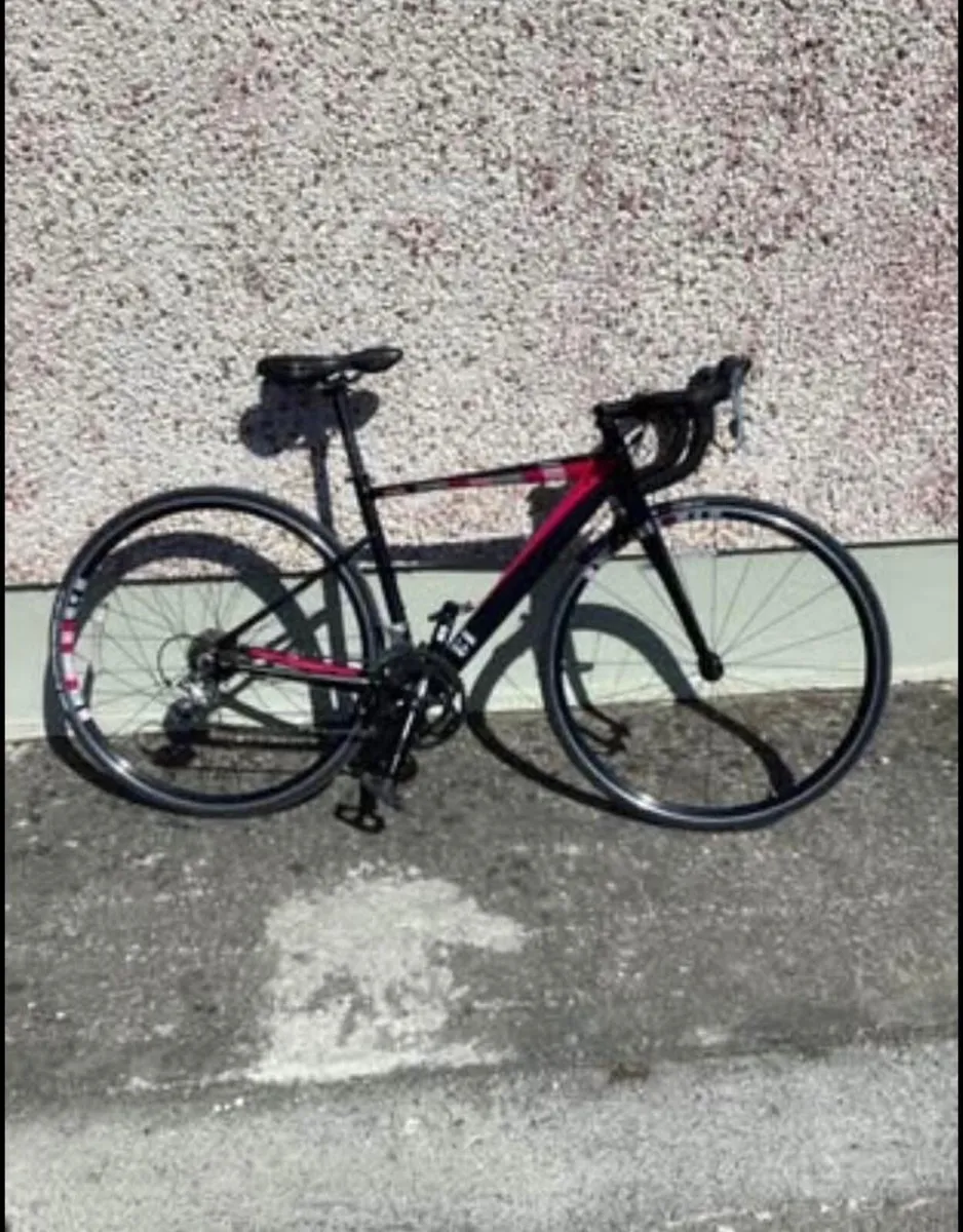 Women/Teen road bike - Image 1