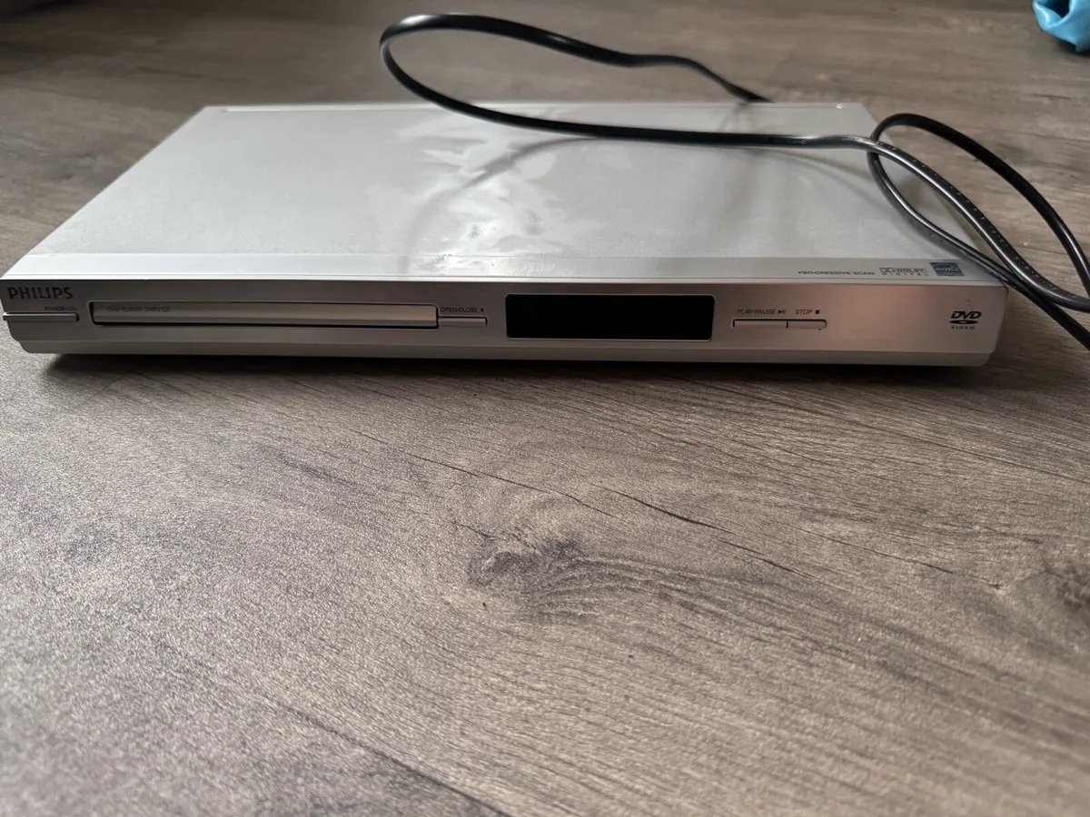 Philips DVD Player (DVP3120) + Free Movie - Image 3