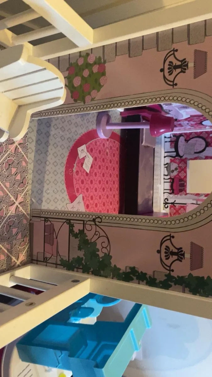 Barbie Doll House - Image 2