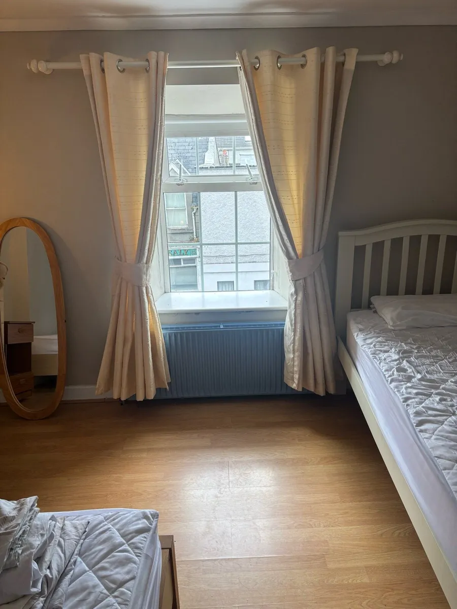 Room to rent - Image 1