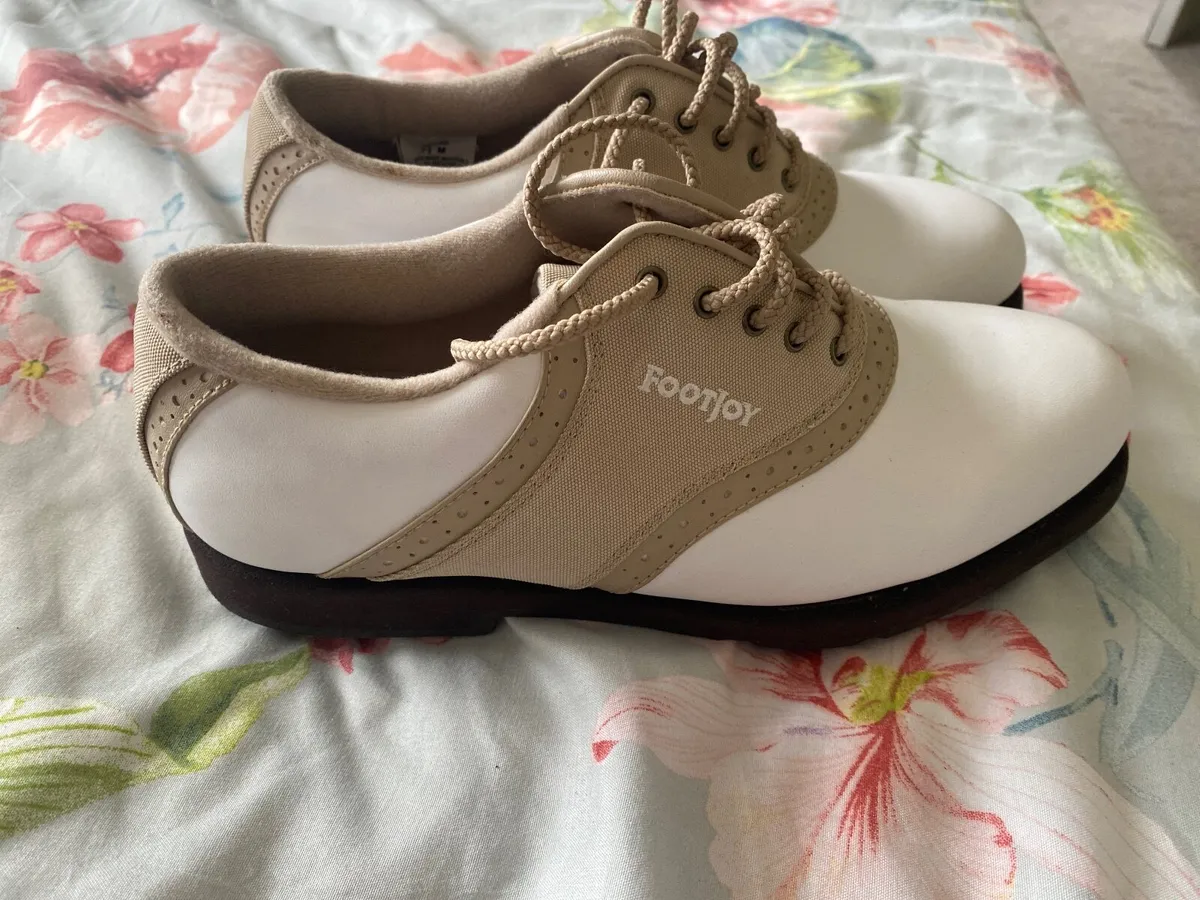 Women’s golf shoes size 38 - Image 1