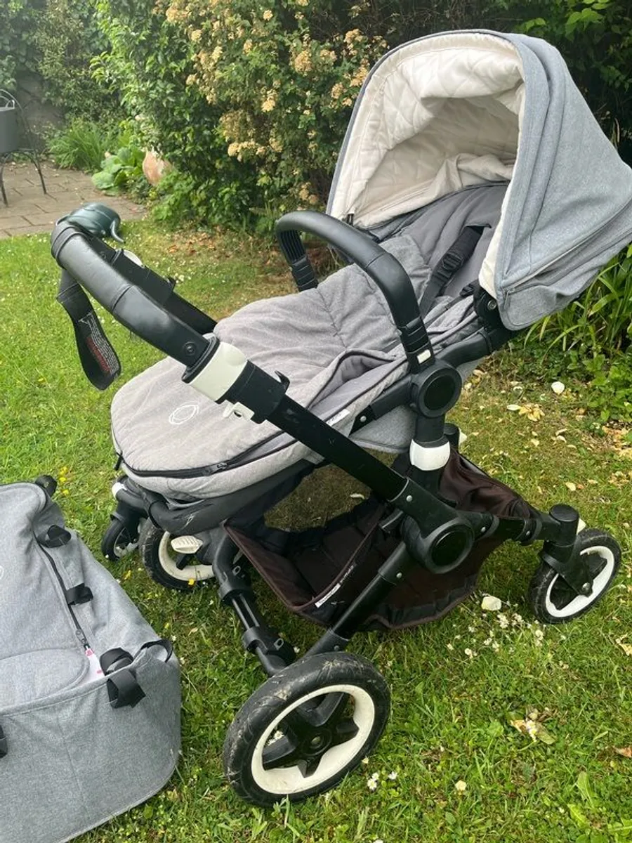 Bugaboo Buffalo With Footmuff And Wheelie Board - Image 1